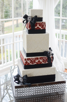 Square Tiered Wedding Cake | Legendary Events